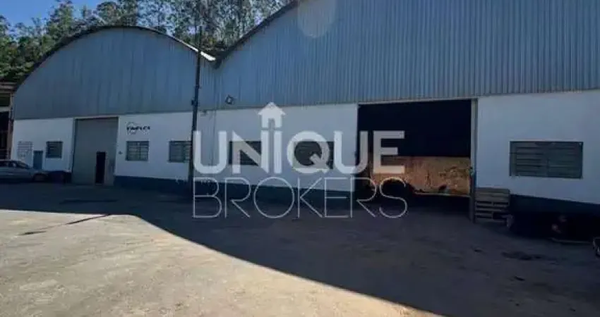 Casa para alugar na Rua da Boiada, 75, Glebas, Franco da Rocha