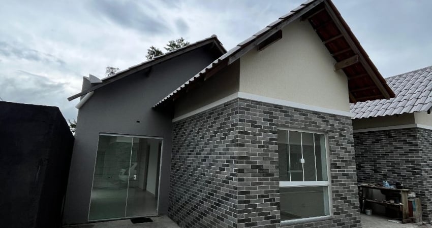 Casa em condomínio fechado com 3 quartos à venda na Avenida Paranaguá, 859, Praia Grande, Matinhos