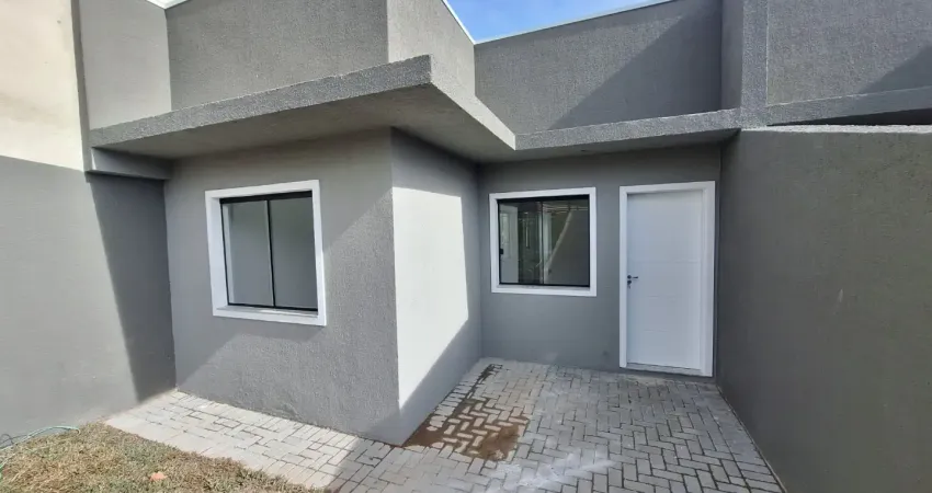 Lindas casas com 62m2, de frente para rua no bairro canguiri em colombo-pr