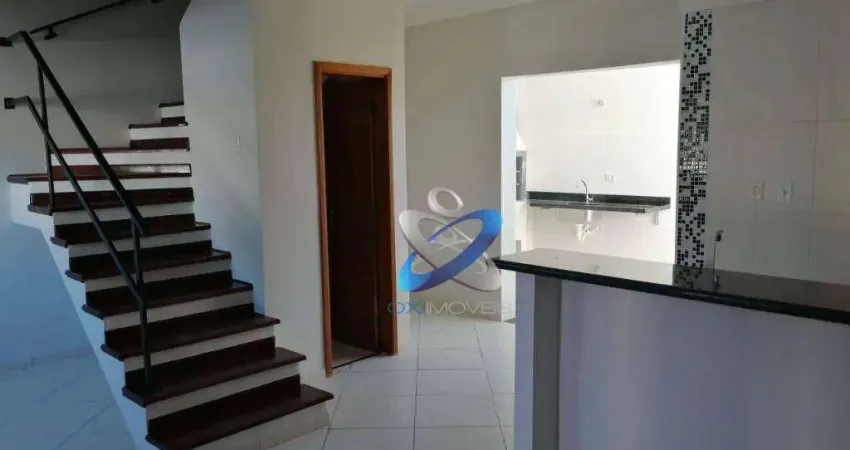 Sobrado com 3 dormitórios à venda, 82 m² por R$ 360.000,00 - Vila Santos - Caçapava/SP