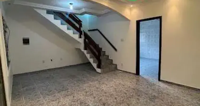 Casa com 3 dormitórios à venda, 301 m² por R$ 700.000,00 - Bosque dos Eucaliptos - São José dos Campos/SP