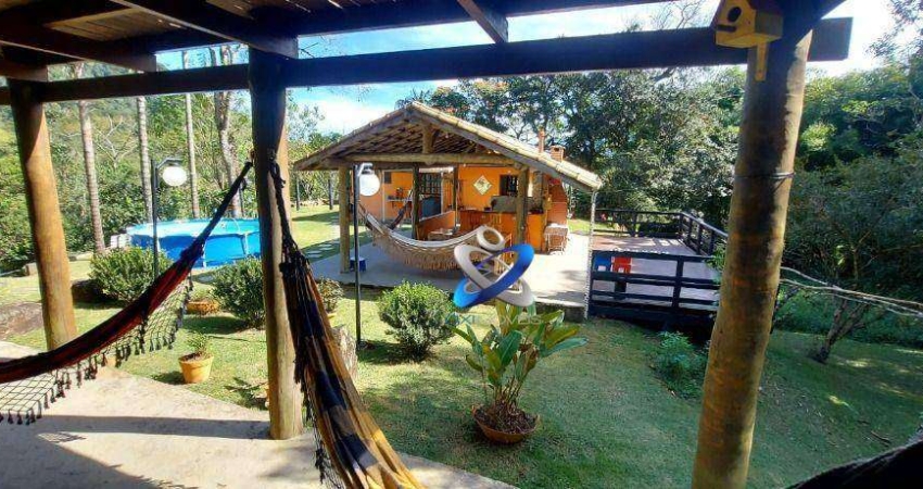Chácara com 4 dormitórios à venda, 9000 m² por R$ 2.200.000,00 - Roncador - São Francisco Xavier/SP