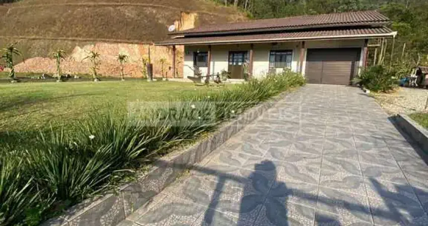 Casa com 3 quartos à venda no Espinheiros, Itajaí 
