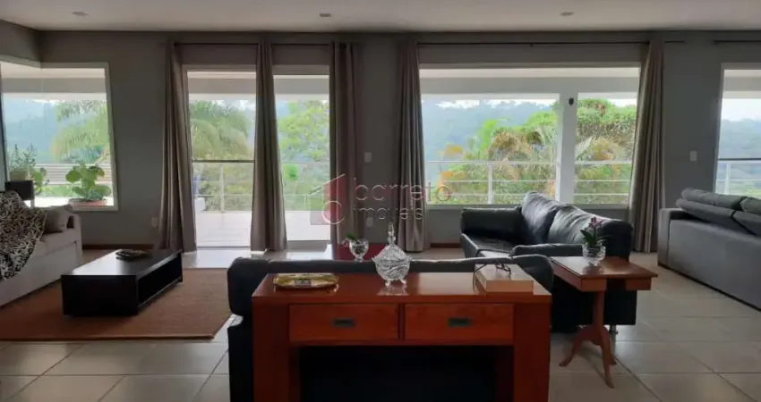 Sobrado à venda no condomínio serra dos cristais - cajamar/sp