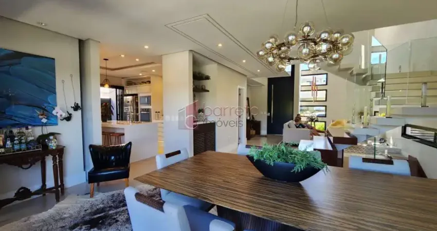 BELÍSSIMA CASA À VENDA NO CONDOMÍNIO RESERVA SANTA ISABEL EM LOUVEIRA/SP