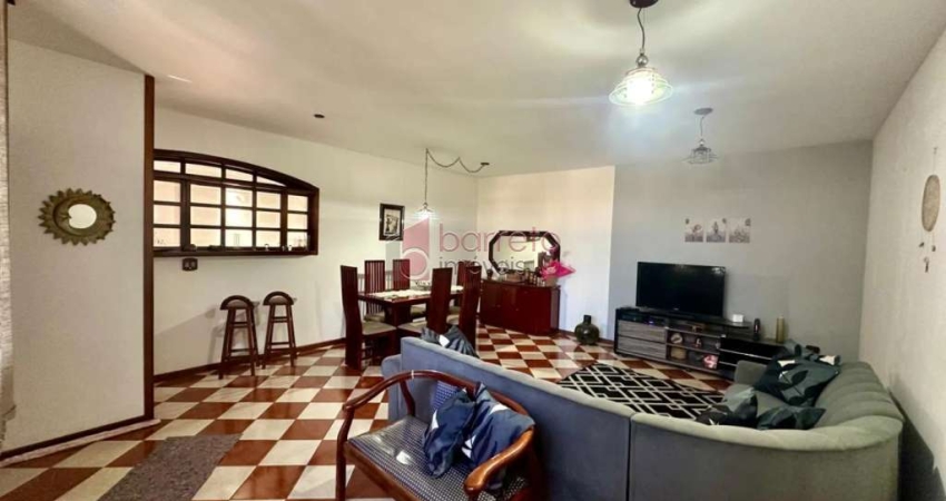 CASA TÉRREA COM 03 QUARTOS À VENDA NO JARDIM TORRES DE SÃO JOSÉ - JUNDIAÍ/SP