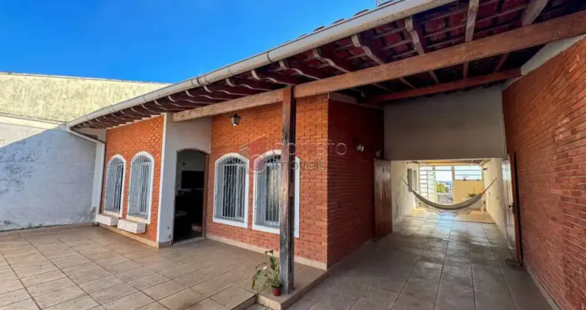 Casa sobrado com 04 dormitórios à venda no bairro jardim das carpas - jundiaí/sp