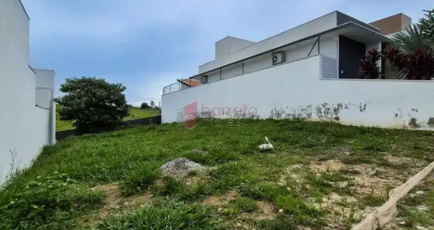 Terreno em condomínio fechado à venda na Rua Vitória, Alameda Moreia, --, Jacaré, Itupeva