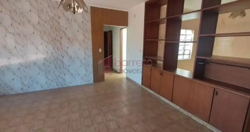 Casa no piso superior para locação na vila nova esperia - jundiaí/sp