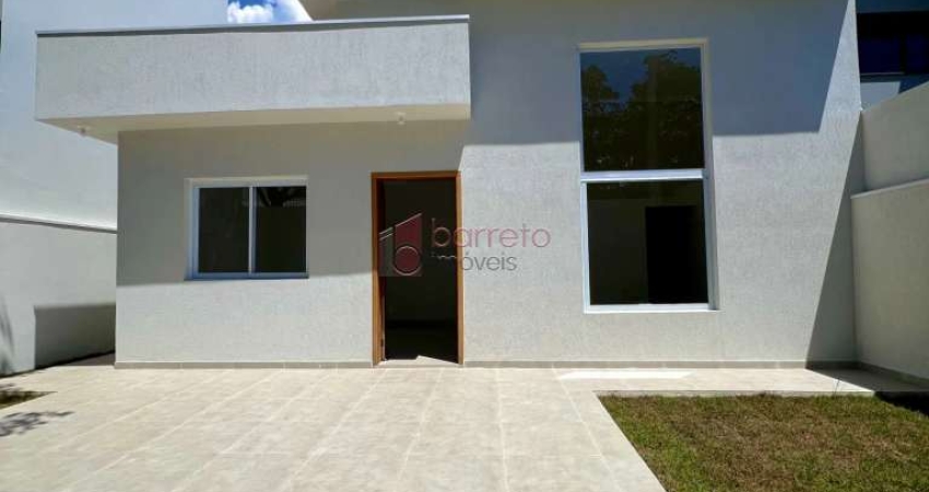 BELÍSSIMA CASA TÉRREA À VENDA NO BAIRRO JARDIM ALICE EM JUNDIAÍ/SP
