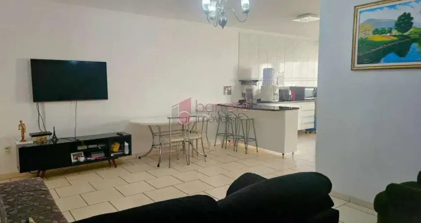 BELÍSSIMO SOBRADO À VENDA NO BAIRRO PARQUE RESIDENCIAL ALMERINDA CHAVES EM JUNDIAÍ/SP