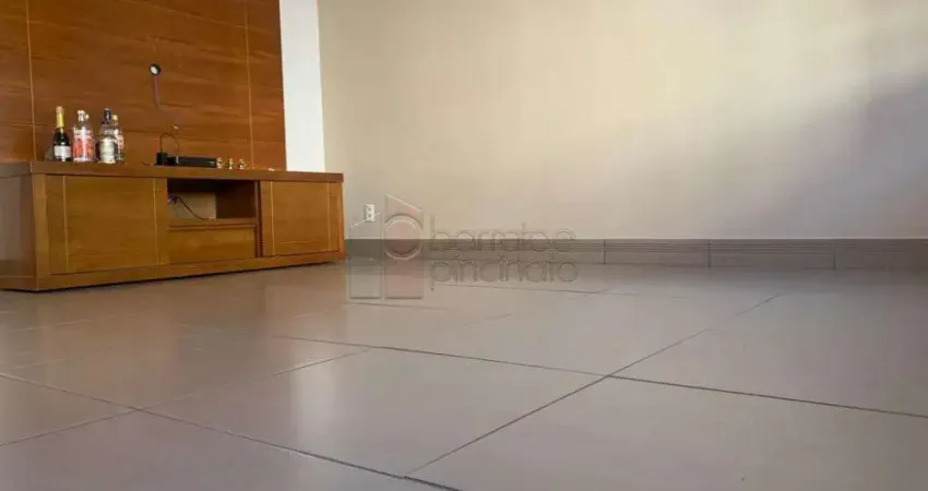 Casa com 3 quartos à venda na Rua Domingos Vendemiati, --, Recanto Parrilo, Jundiaí