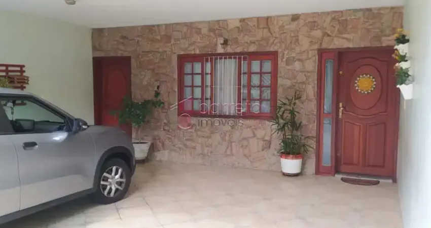 Casa com 3 quartos à venda na Rua Nilo Avelino Macedo, --, Vila Galvão, Jundiaí