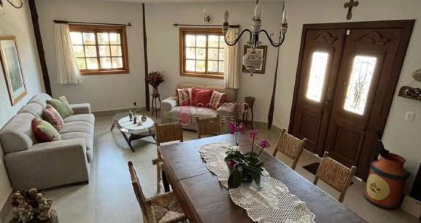 CASA PARA VENDA EM JUNDIAÍ - BAIRRO JARDIM NOVO MUNDO - CONDOMÍNIO VILLAGE DAS FLORES.