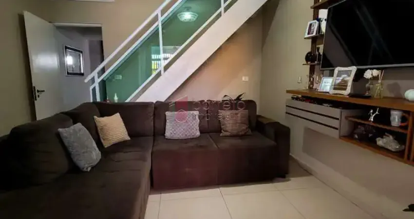 SOBRADO À VENDA NO BAIRRO RESIDENCIAL DAS FLORES - VÁRZEA PAULISTA/SP