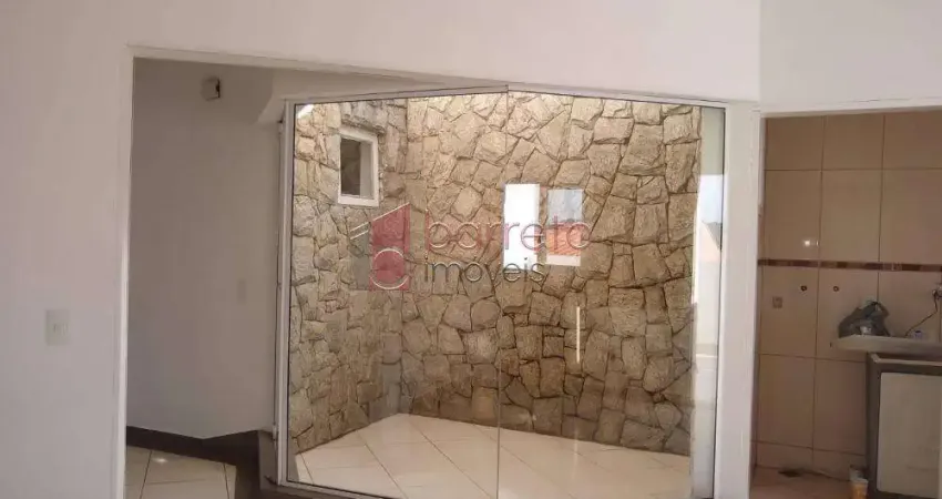 SOBRADO PARA VENDA OU LOCAÇÃO NO BAIRRO ALMERINDA CHAVES - JUNDIAÍ/SP