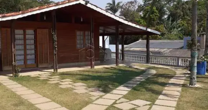 Chácara / sítio com 3 quartos à venda na Rua Dois, --, Mato Dentro, Jundiaí