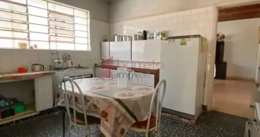 Chácara / sítio com 4 quartos à venda na Rua Ernesto Casteluber, 0, --, Jardim Itália, Jundiaí