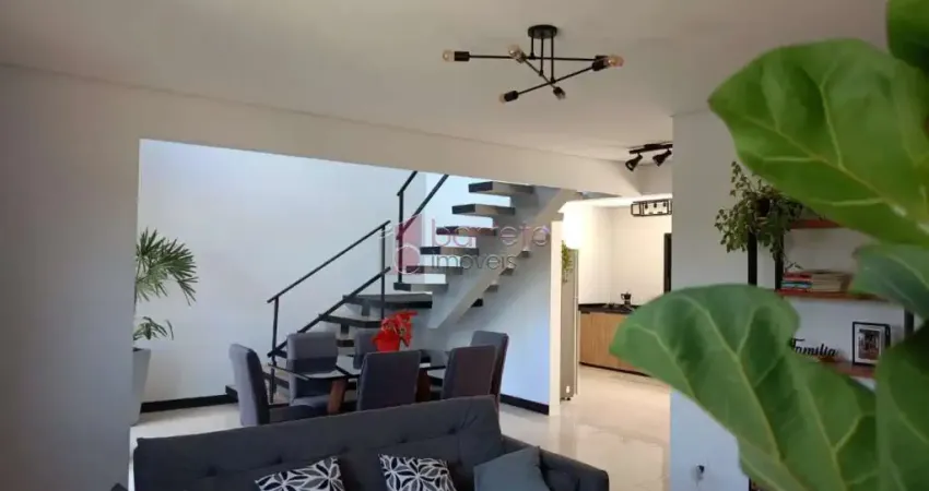 Casa em condomínio fechado com 3 quartos para alugar na Rua Vitória, Quadra P, --, Jacaré, Itupeva