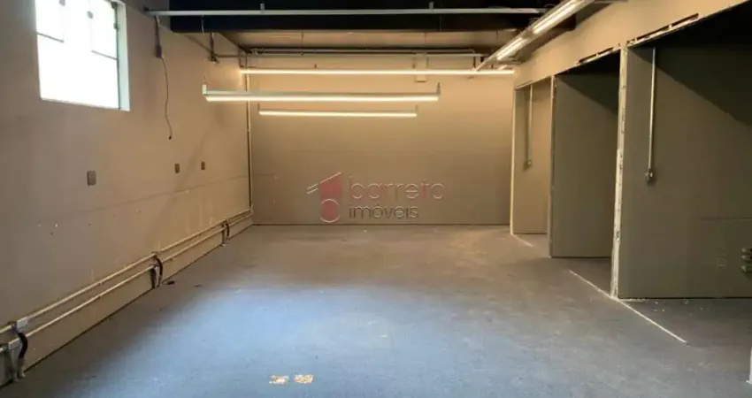 PRÉDIO COMERCIAL PARA LOCAÇÃO, NO BAIRRO JARDIM MESSINA EM JUNDIAÍ/SP