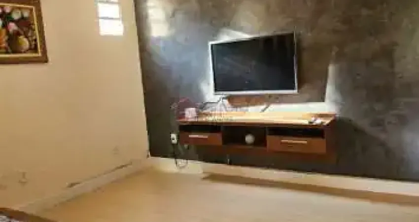 Casa com 3 quartos à venda na Rua João Carelli, casa, --, Vila Aparecida, Jundiaí