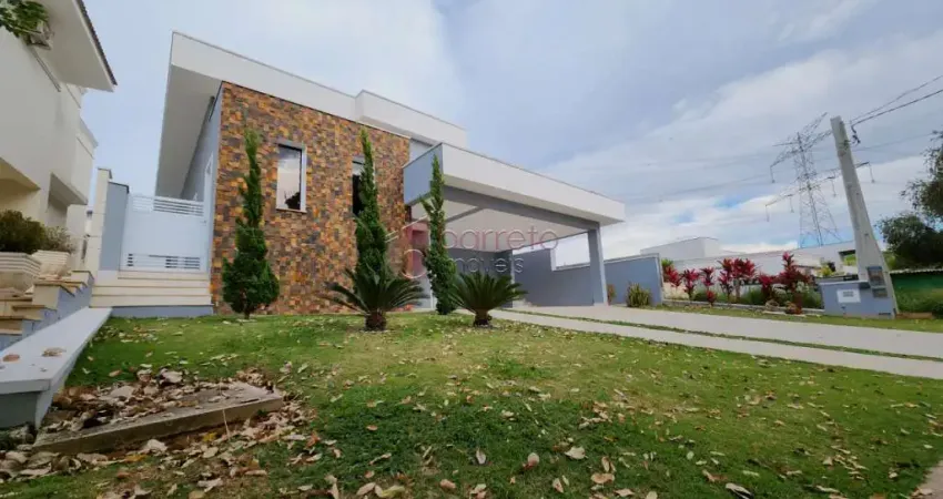 CASA TÉRREA PARA VENDA E LOCAÇÃO NO CONDOMÍNIO RESERVA DA SERRA EM JUNDIAÍ/SP