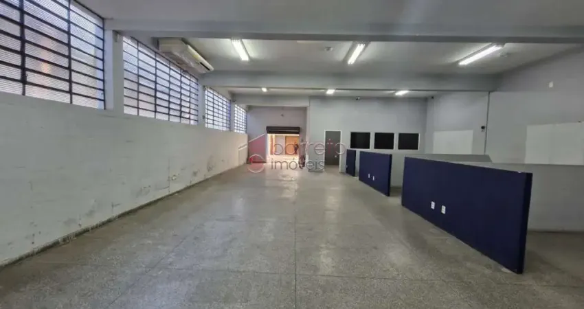 Barracão / Galpão / Depósito para alugar na Rua Várzea Paulista, --, Agapeama, Jundiaí