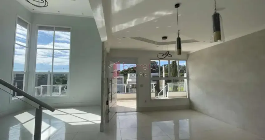 Casa à venda no condomínio bella vittá no jardim celeste em jundiaí/sp