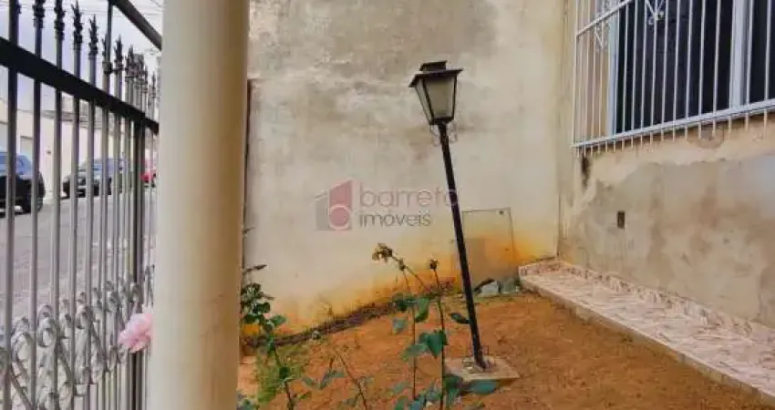 CASA À VENDA NA VILA PIRAPORA, PRÓXIMO AO JUNDIAÍ SHOPPING - JUNDIAÍ/SP
