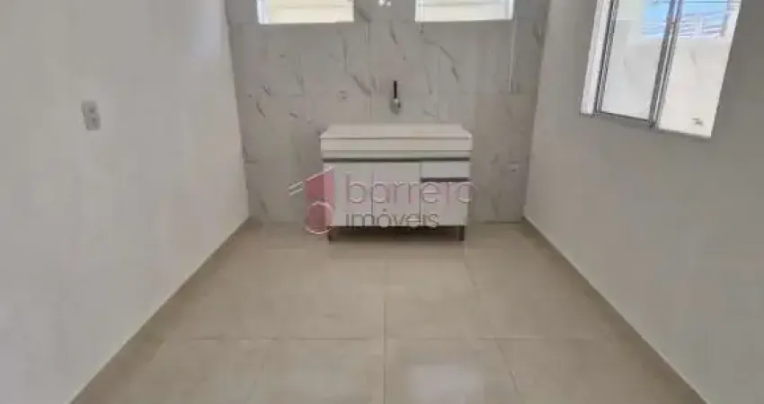 CASA COMPARTILHADA COM ENTRADA INDEPENDENTE PARA LOCAÇÃO NO JARDIM FLORESTAL - JUNDIAÍ/SP