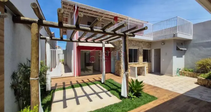 Sobrado com 3 suítes à venda no bairro torres de são josé - jundiaí/sp