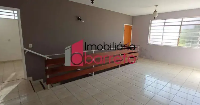 Casa com 3 quartos à venda na Rua Doutor Roberto Silveira, --, Vila Lacerda, Jundiaí