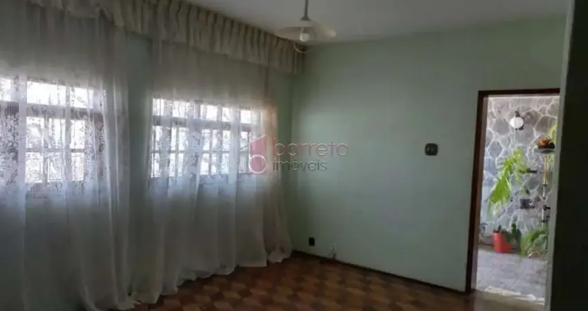 Casa com edicula para venda em jundiaí sp bairro vianelo 283m² (em frente ao mercadão municipal)