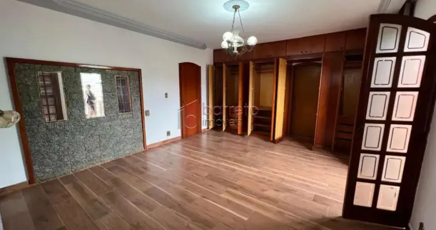 Casa com 3 quartos para alugar na Rua Palmira Cervi Barbaro, casa de cima, --, Cidade Santos Dumont, Jundiaí