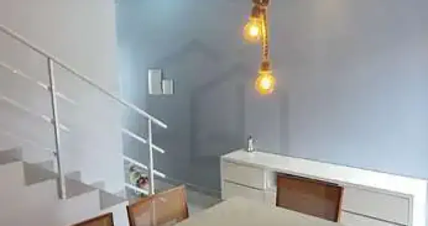 SOBRADO DE 76M² SEMI MOBILIADO COM DOIS DORMITÓRIOS