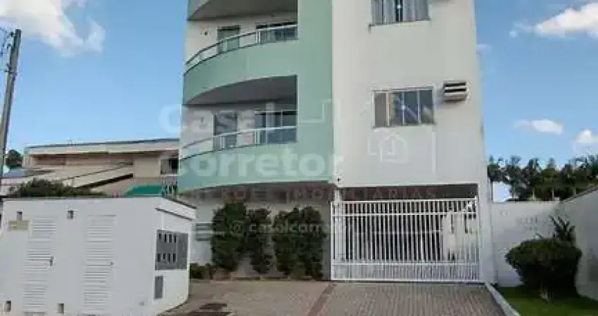 Apartamento espaçoso com 2 dormitórios sendo 1 suíte à 1km da unifebe