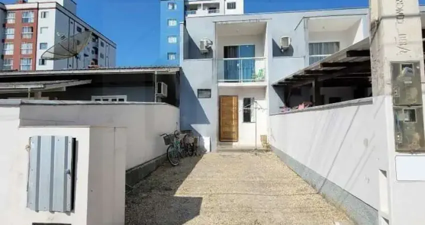 Casa com 2 quartos à venda no Dom Joaquim, Brusque 