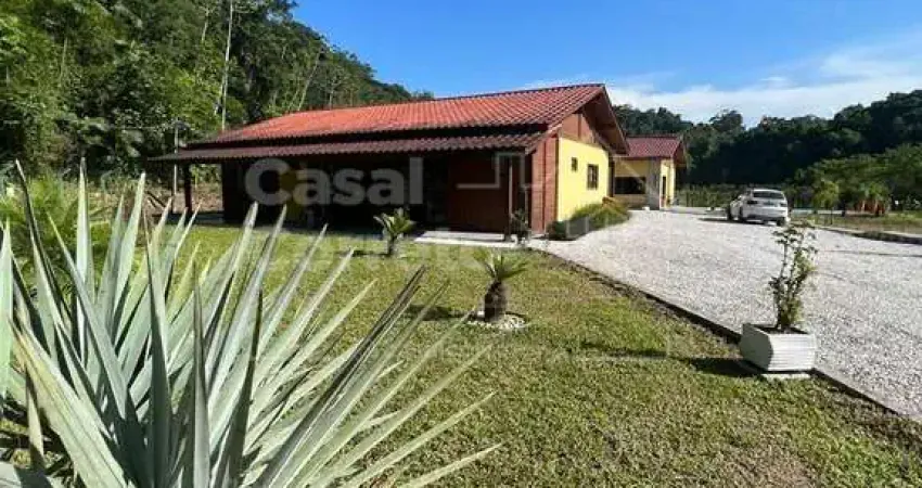 Chácara / sítio com 3 quartos à venda no São Pedro, Guabiruba 
