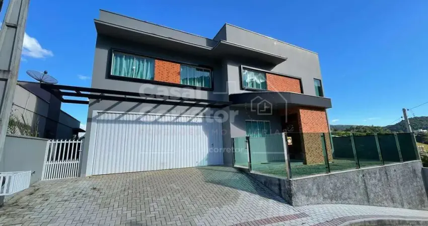 Casa com 4 quartos à venda no Dom Joaquim, Brusque