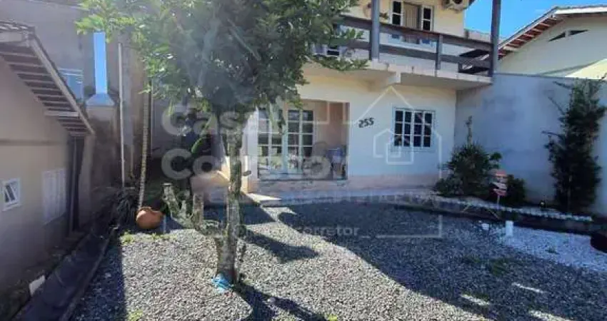 Casa com 7 quartos à venda no Santa Terezinha, Brusque 