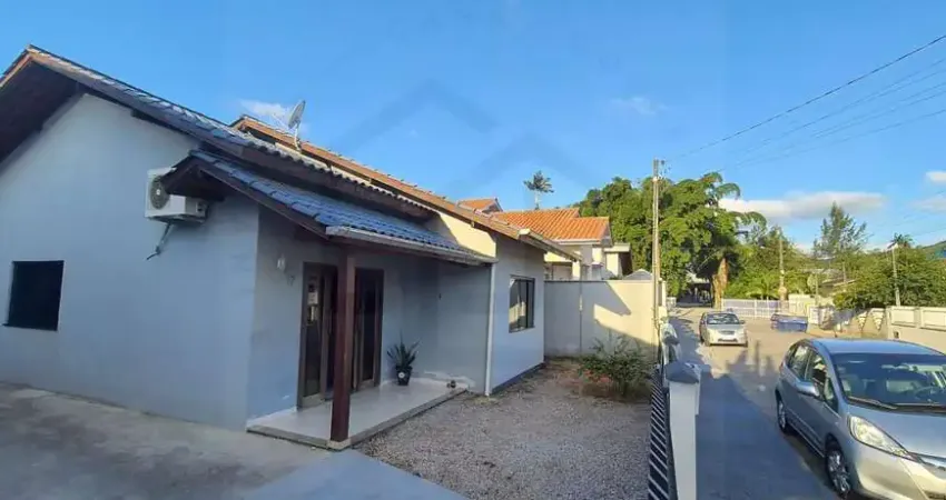 Casa com 3 quartos à venda no Limoeiro, Brusque 