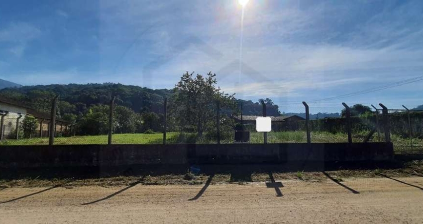 Terreno à venda no Bateas, Brusque 
