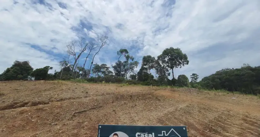 Terreno à venda no Bateas, Brusque 