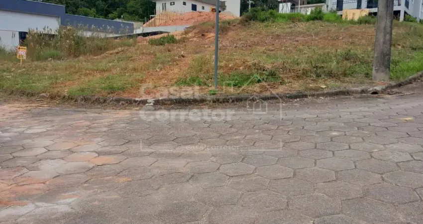 Terreno à venda no Primeiro de Maio, Brusque 