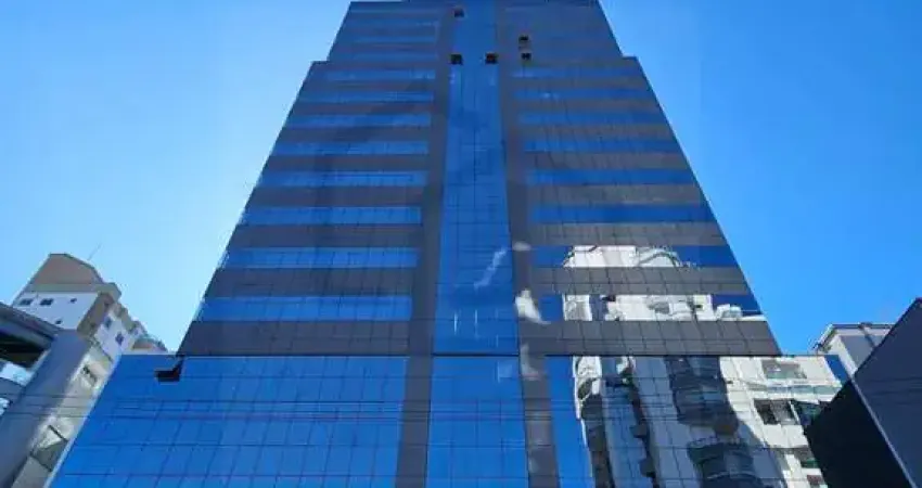 Casa comercial para alugar no Centro I, Brusque 