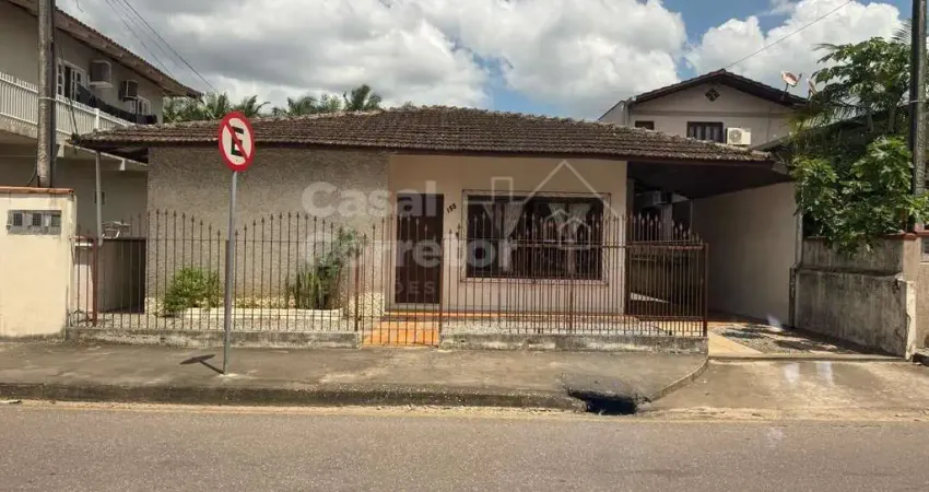 Casa com 7 quartos à venda no Santa Terezinha, Brusque