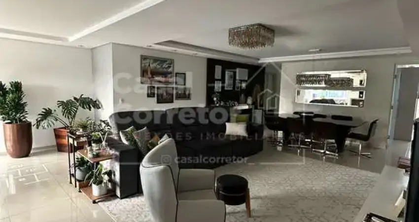 Incrível cobertura de 3 dormitórios sendo 2 suítes no jardim maluche