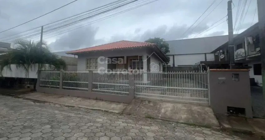 Casa com 2 quartos à venda no Limoeiro, Brusque 
