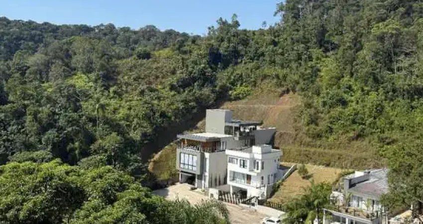 Terreno à venda na Rua Bento Francisco Sgrott, 280, Primeiro de Maio, Brusque