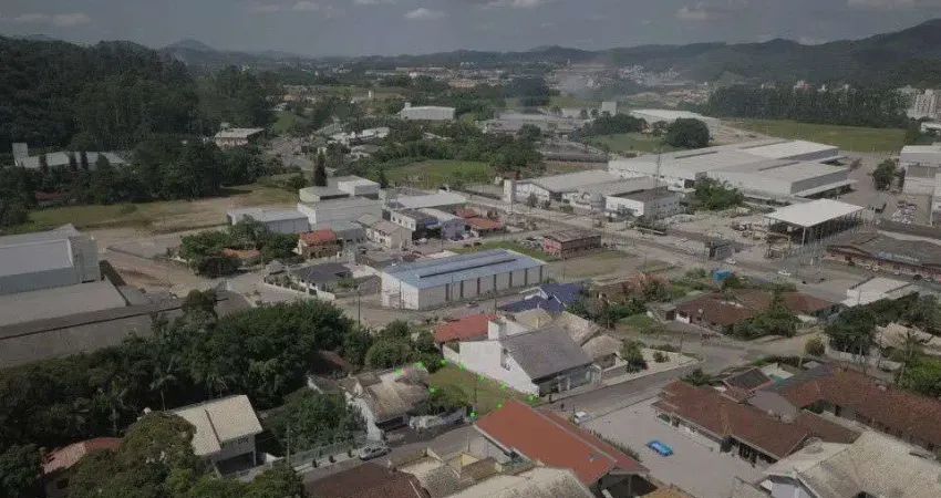 Terreno à venda na Rua José Jacob Brick, S/n, Bateas, Brusque
